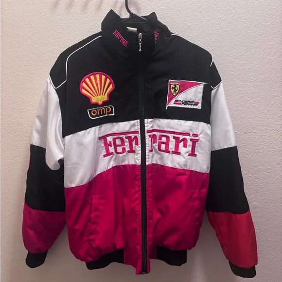 Formula 1 Ferrari Black Quilted Jacket with Yellow Tag - Picture 4 of 11